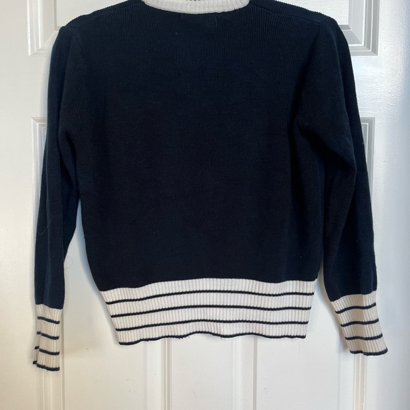 Vintage Black & White Women’s Cardigan Sweater - Picture 2 of 3